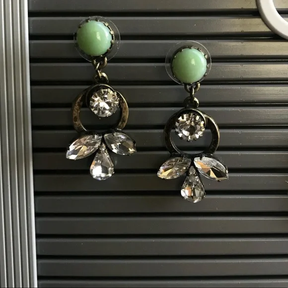 New Anthropologie aged tone pistachio rhinestone earrings mint green statement - Picture 3 of 7
